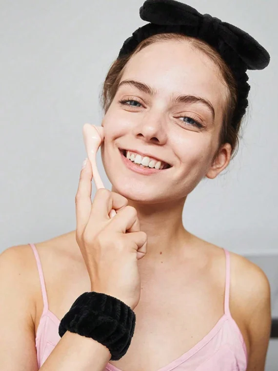 Bandeau doux et moelleux avec nœud pour le maquillage